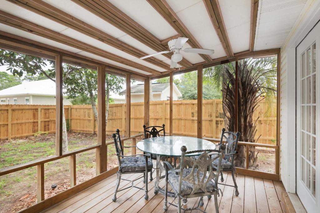 Bungalow | Gulfview Heights