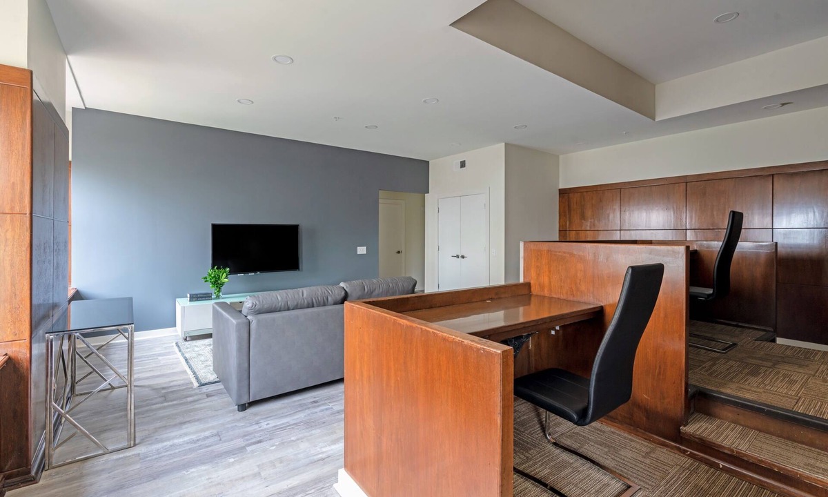 Downtown Jackson Apartment | Barsala | Premier 1BD near Jackson Train Station