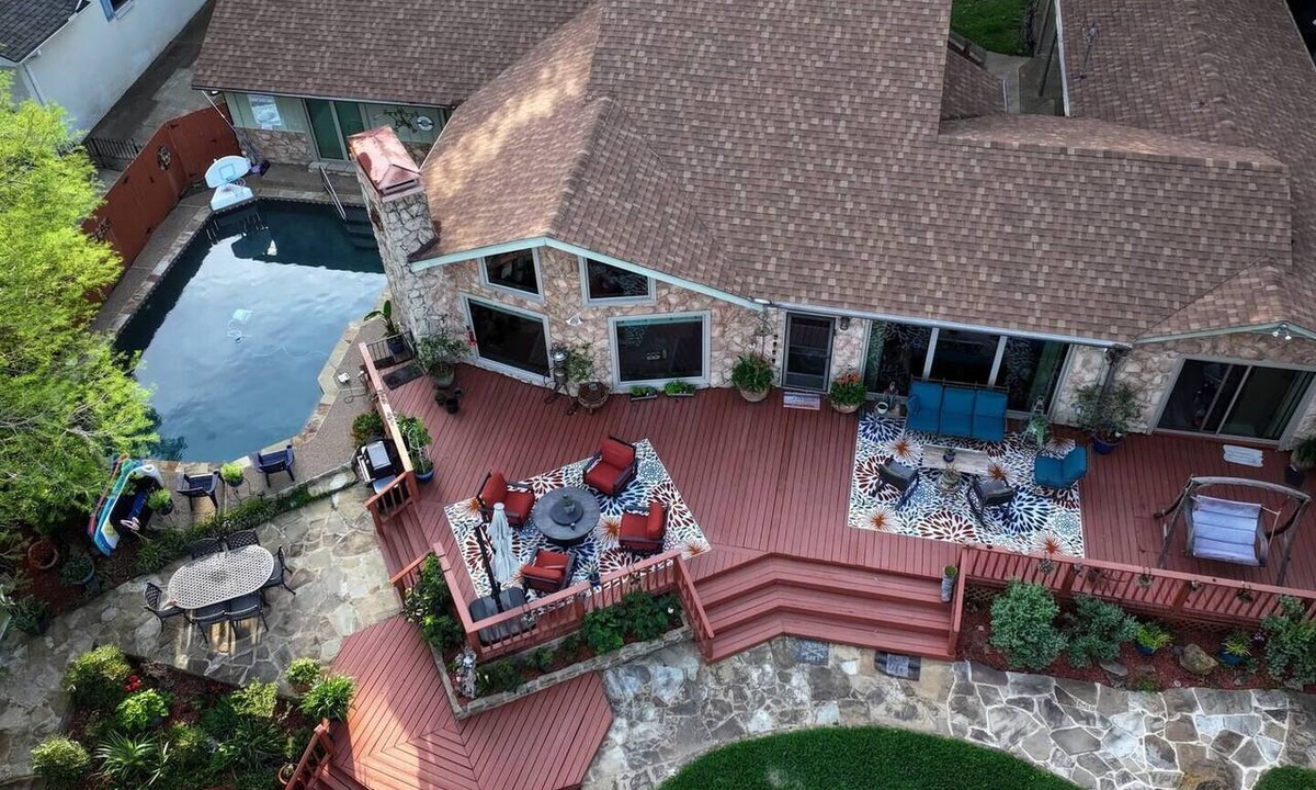 Star Harbor House | Bayside on Cedar Creek (Star Harbor). Sleeps 14, Pool