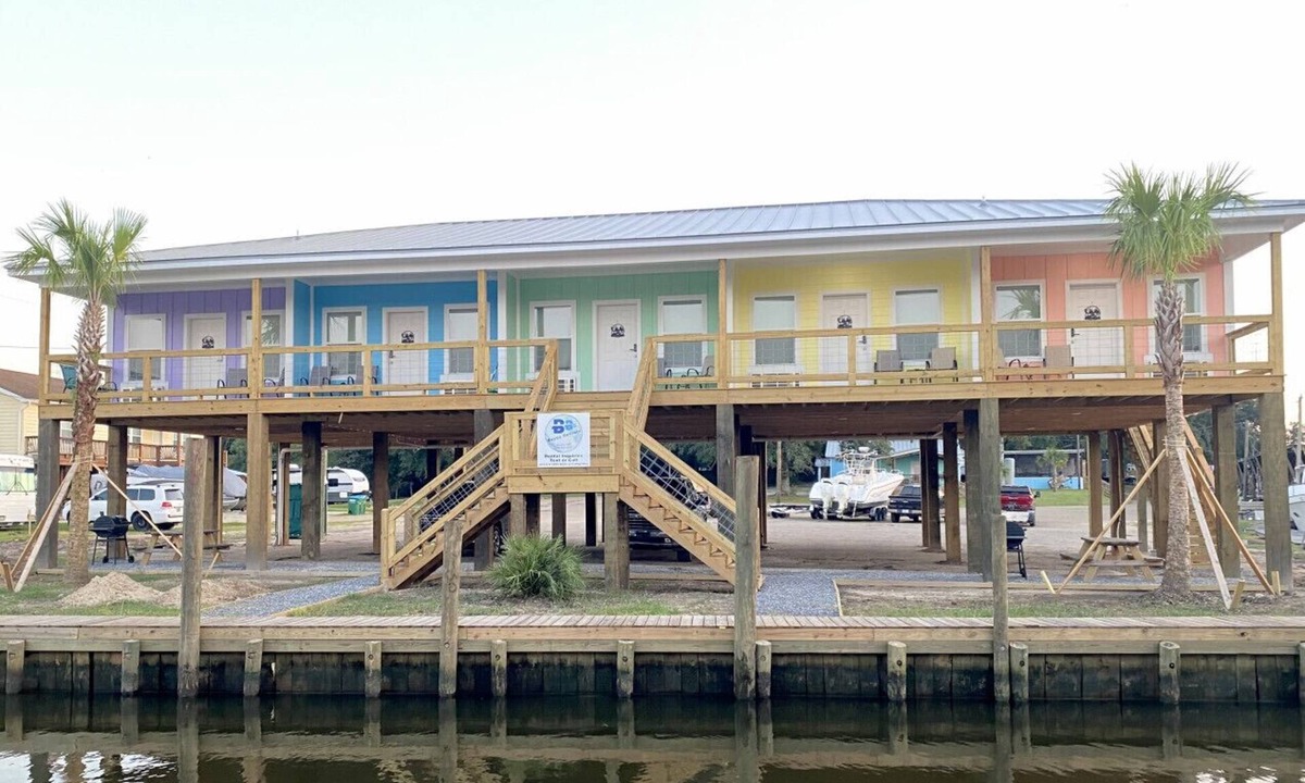 Gautier Hotel | BB's on the Bayou Unit #1