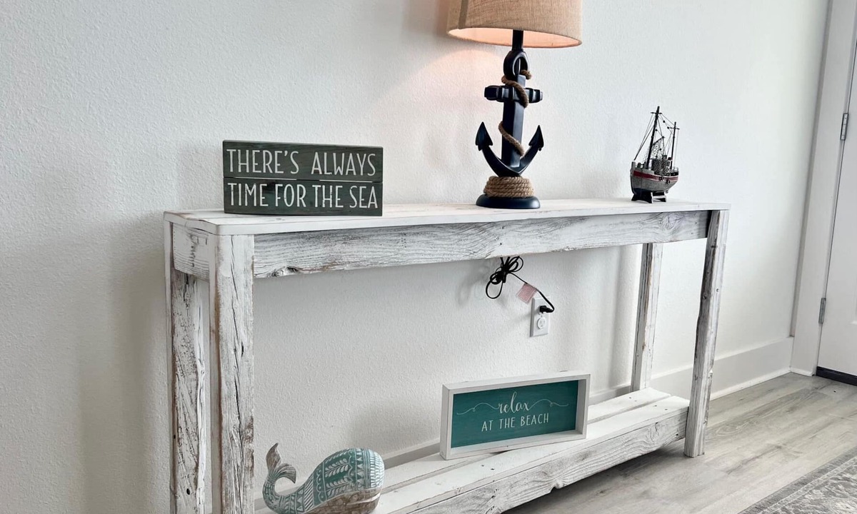 Gulfport Cottage | Beach Cottage with a View!