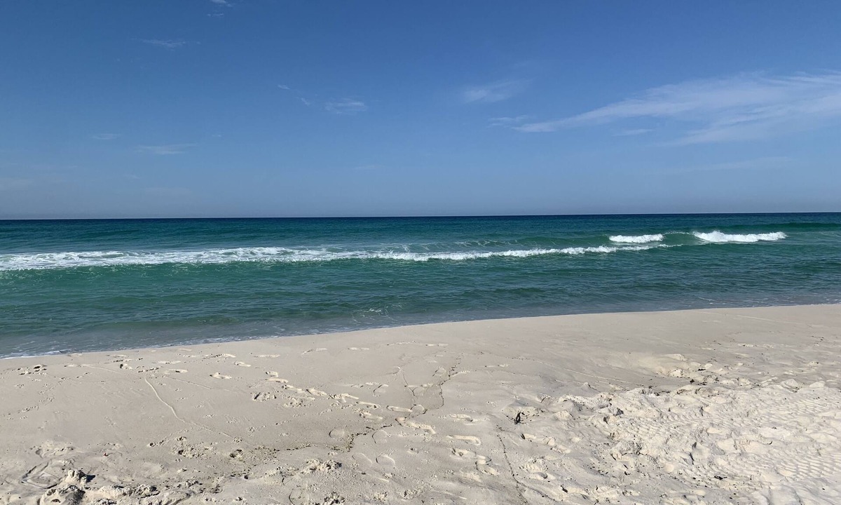 Kiska Beach House | Beach House one block from the ocean. West end of panama city beach.
