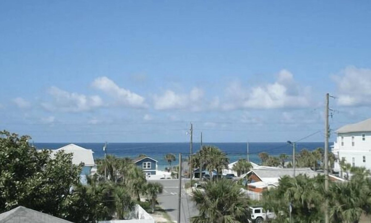 Bahama Beach House | Beach House! Spacious 4BR Retreat, Steps to Beach, Gulf Views & Viewing Deck!
