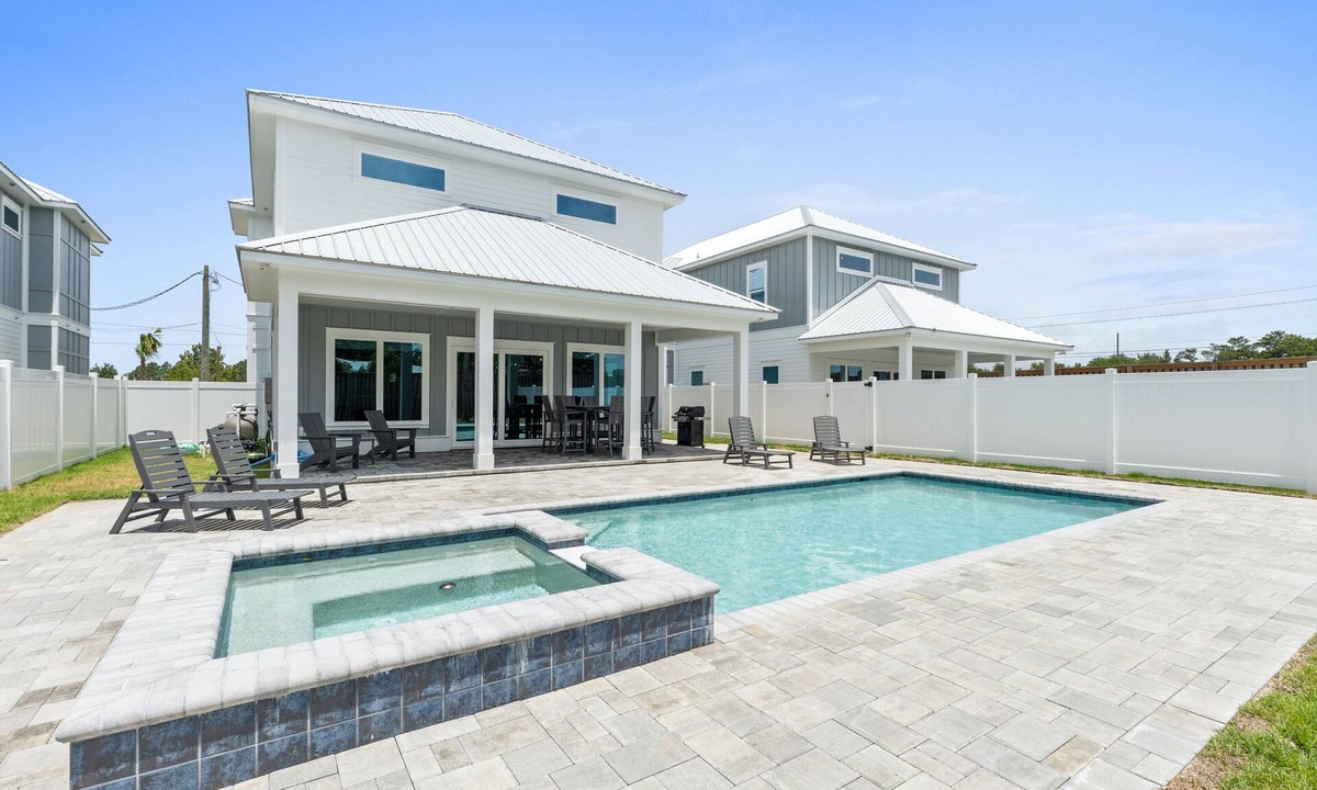 Laguna Beach House | Beach House - Totally Beachin by PHG