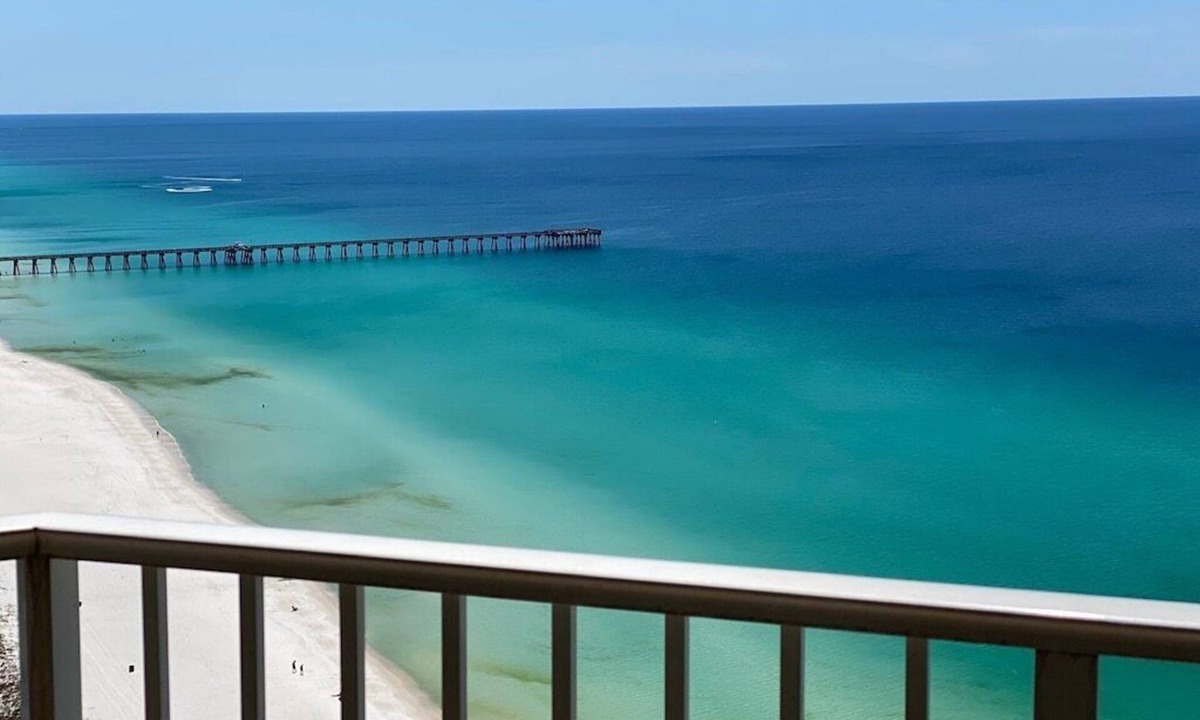 Panama City Beach Condo | Beachfront Corner Penthouse! 9 Ft ceilings! Views For Miles!
