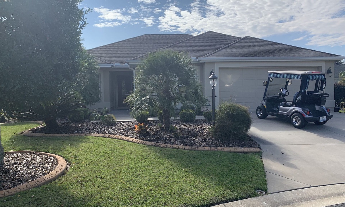 Pennecamp House | Beautiful 3/2 Sm Dog Friendy home w/WiFi! Central Location to each town!