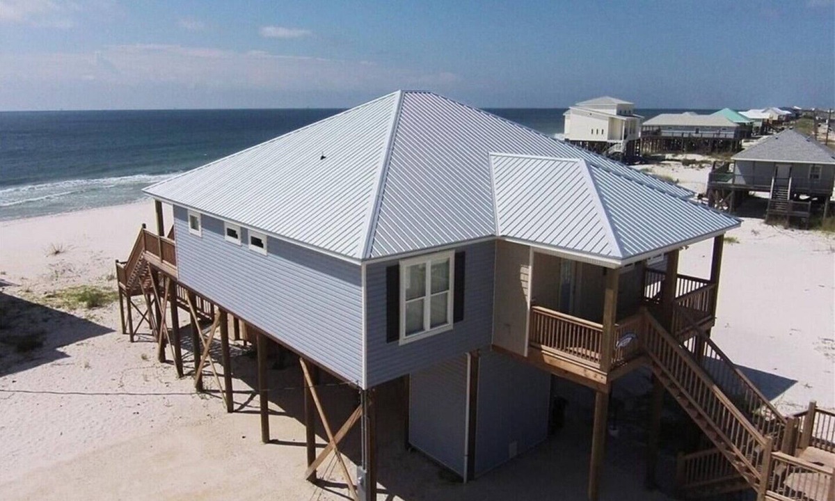 Dauphin Island House | Beautiful Gulf 4 BR/4 Bath, High End Furnishings w/Beach Gear and 2 Kayaks!
