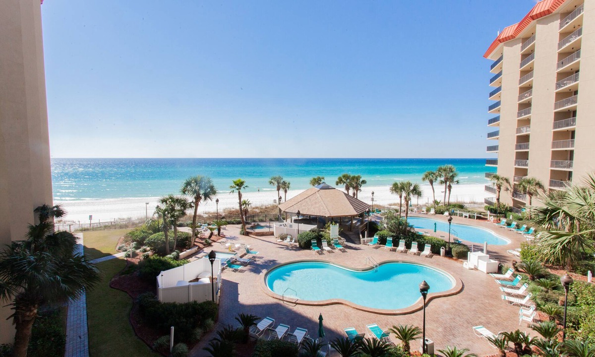 Summerhouse Panama City | Biltmore Beach