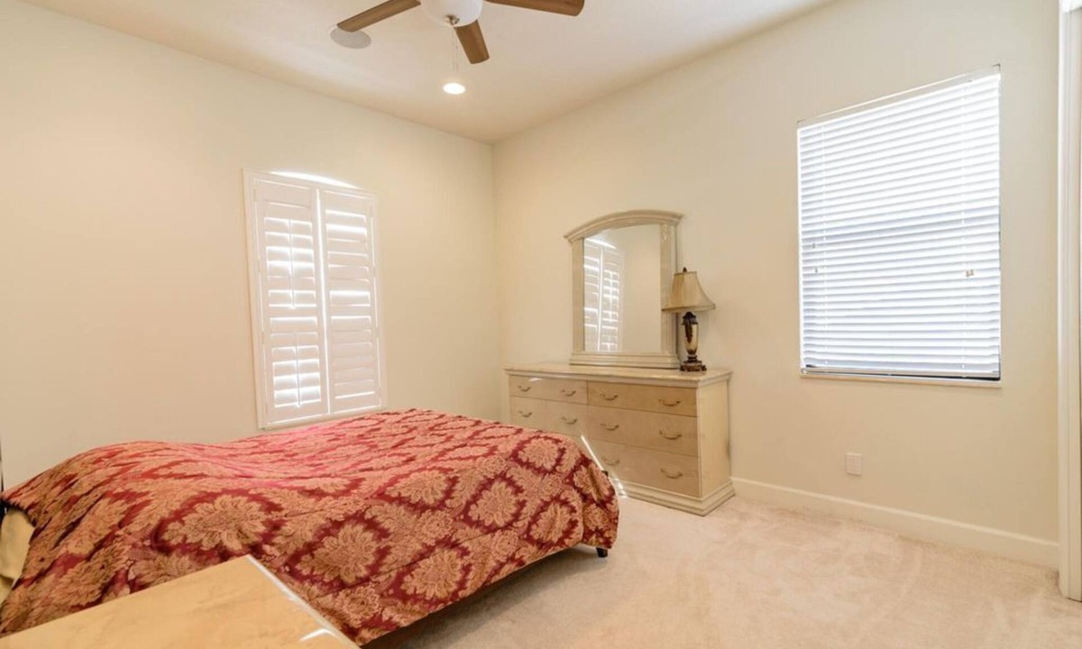 Davis Islands House | Beautiful two story mansion on Davis Island