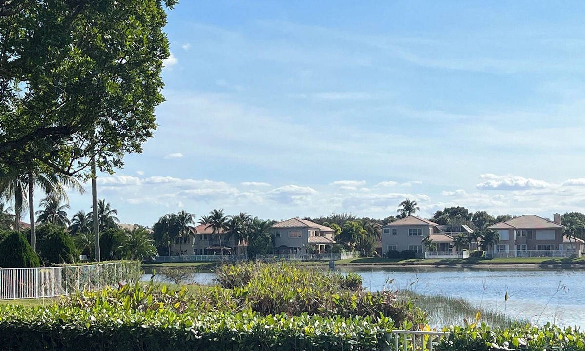 Jog Road House | Beautiful two story Spacious 5-bedroom house with water views and pool & gym