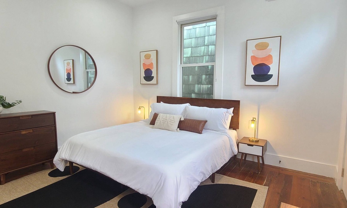 South 7th Ward House | Beautifully restored spacious New Marigny home - walk to FQ!