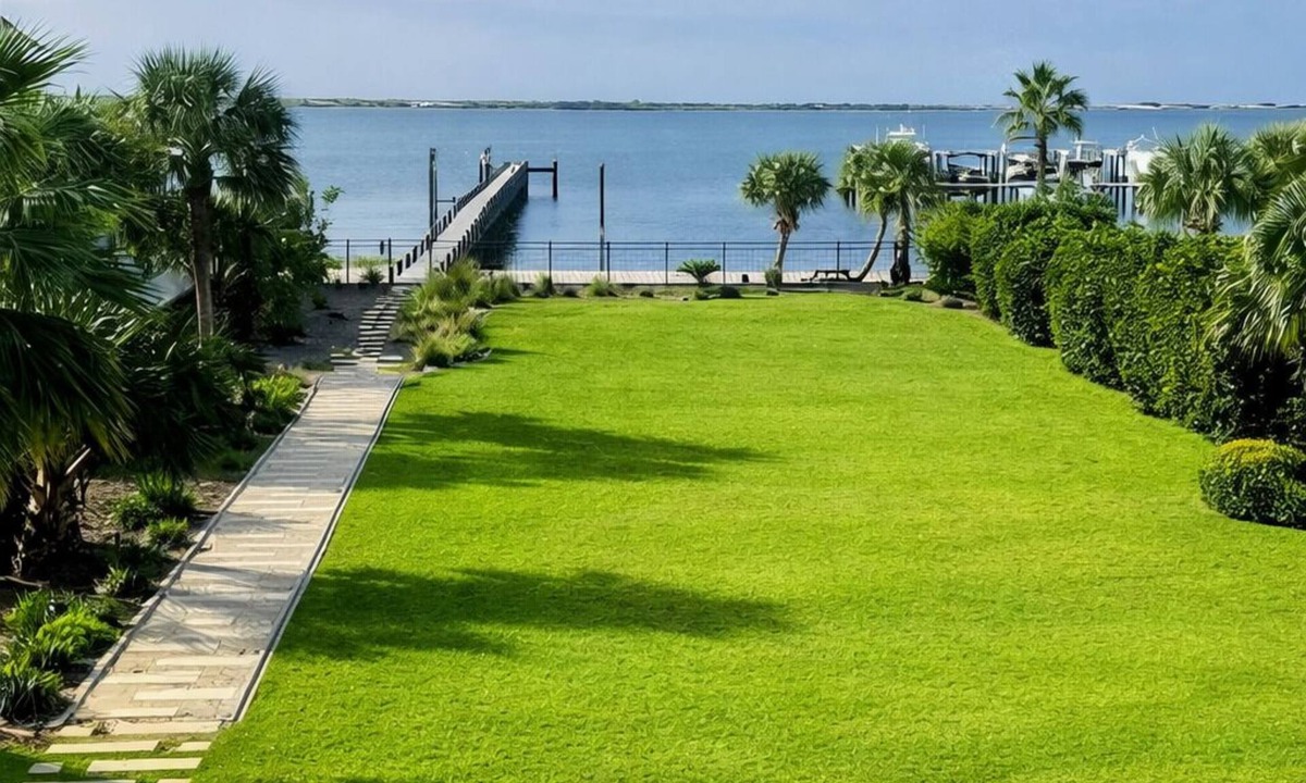 Ono Island House | Bella Villa Waterfront Suite- Water Views!