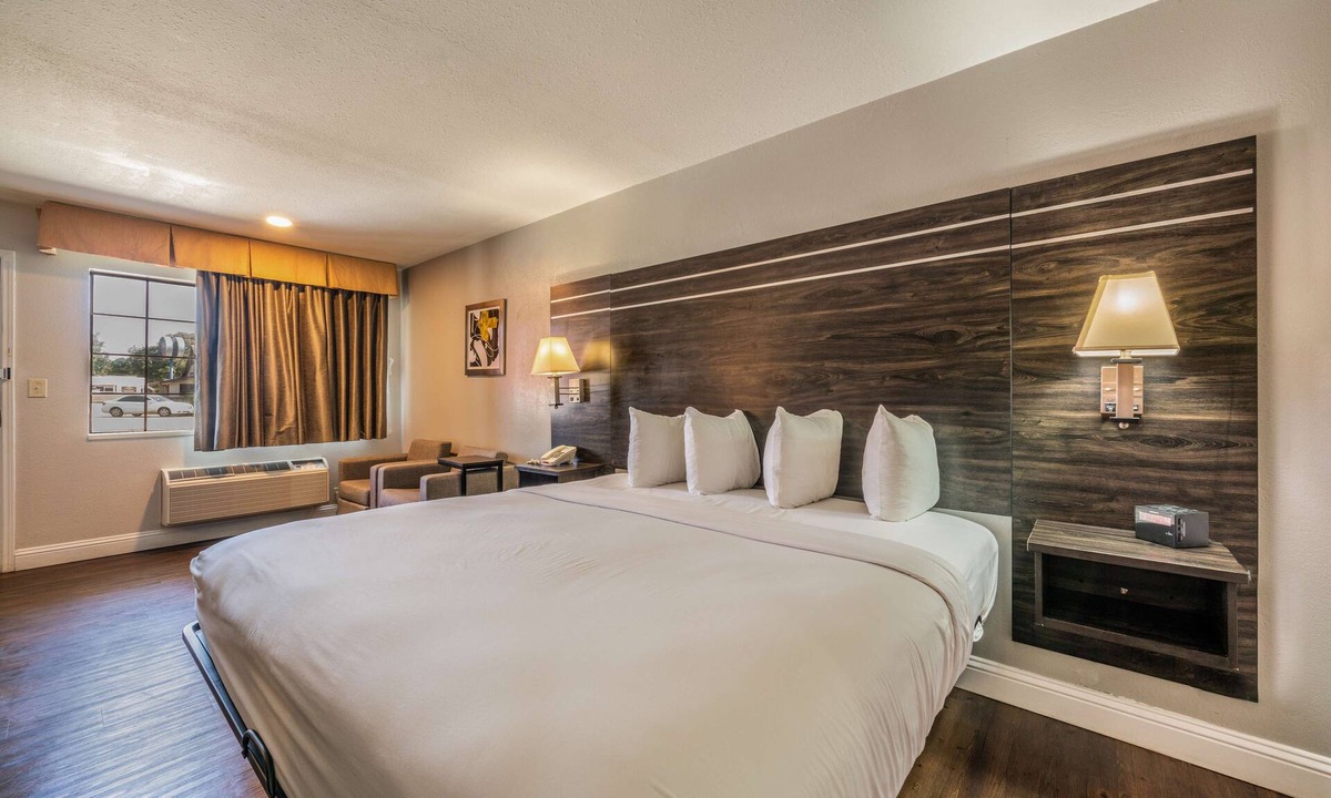 Jasper Hotel | Best Western Inn Of Jasper