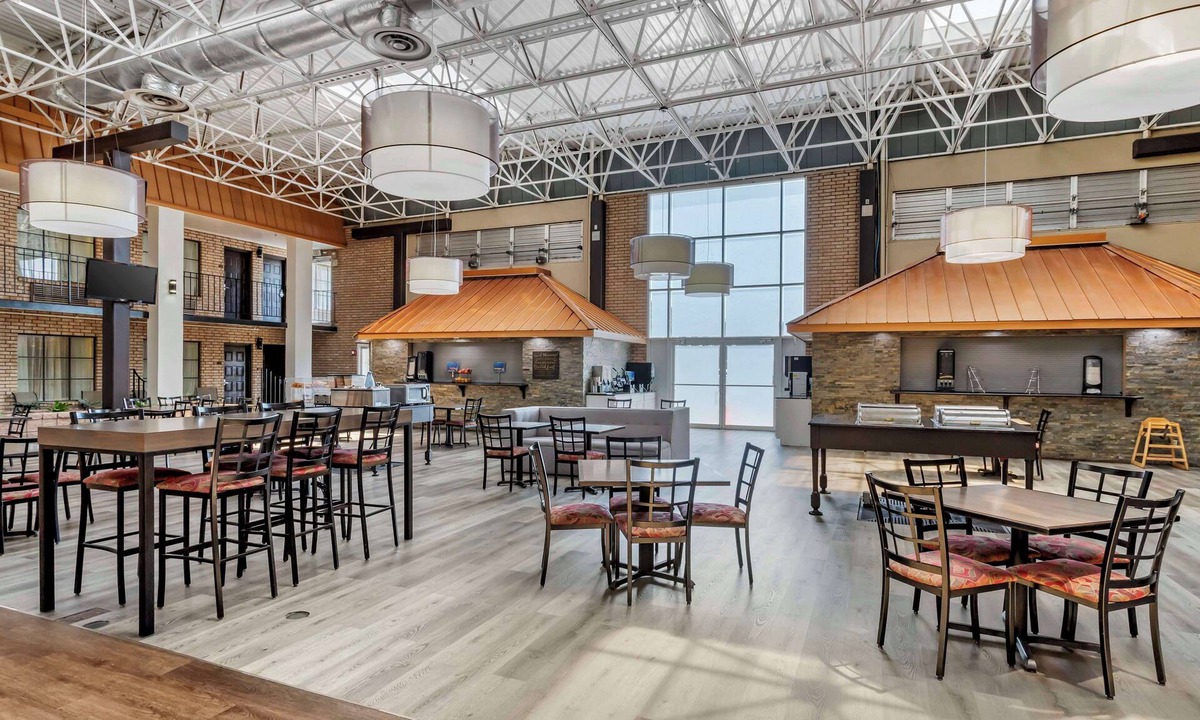 Alexandria Hotel | Best Western Of Alexandria Inn & Suites & Conference Center