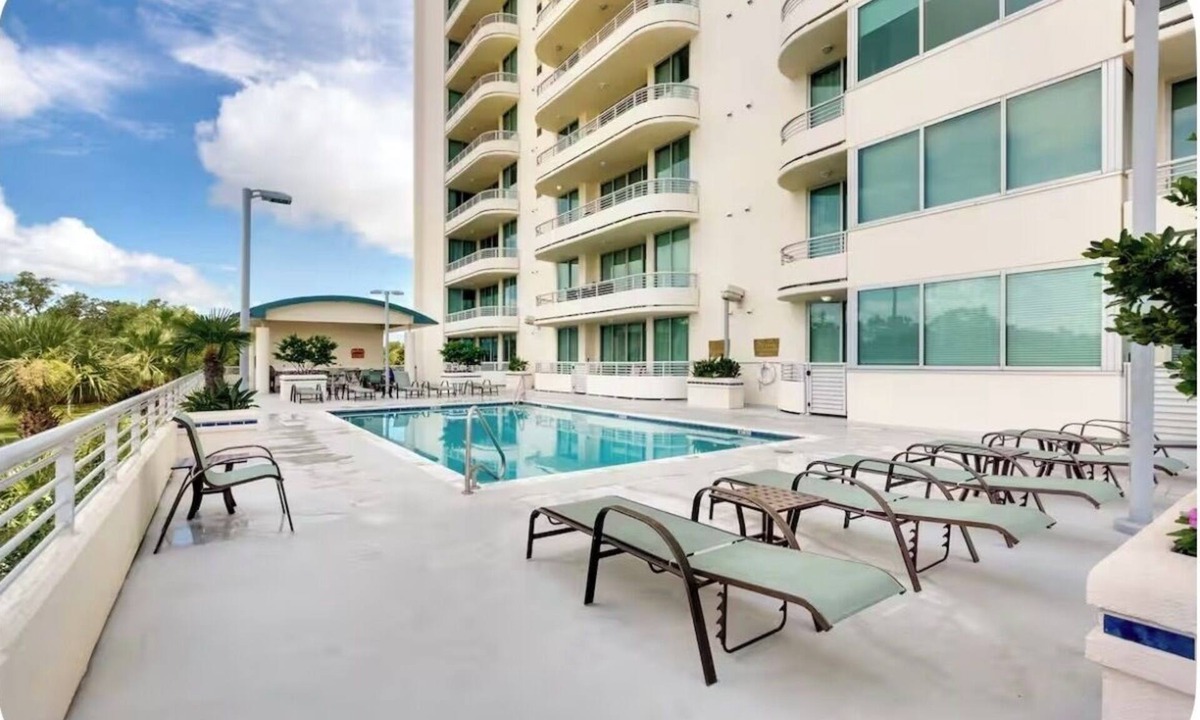 Biloxi Condo | Biloxi beach condo overlooking the beautiful Gulf of Mexico