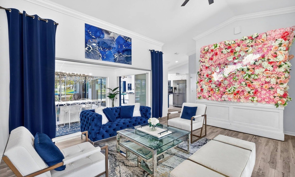 Fort Myers House | Blu Breeze, Social Media moments, Volleyball court, 4 BD, Largest Canal front.