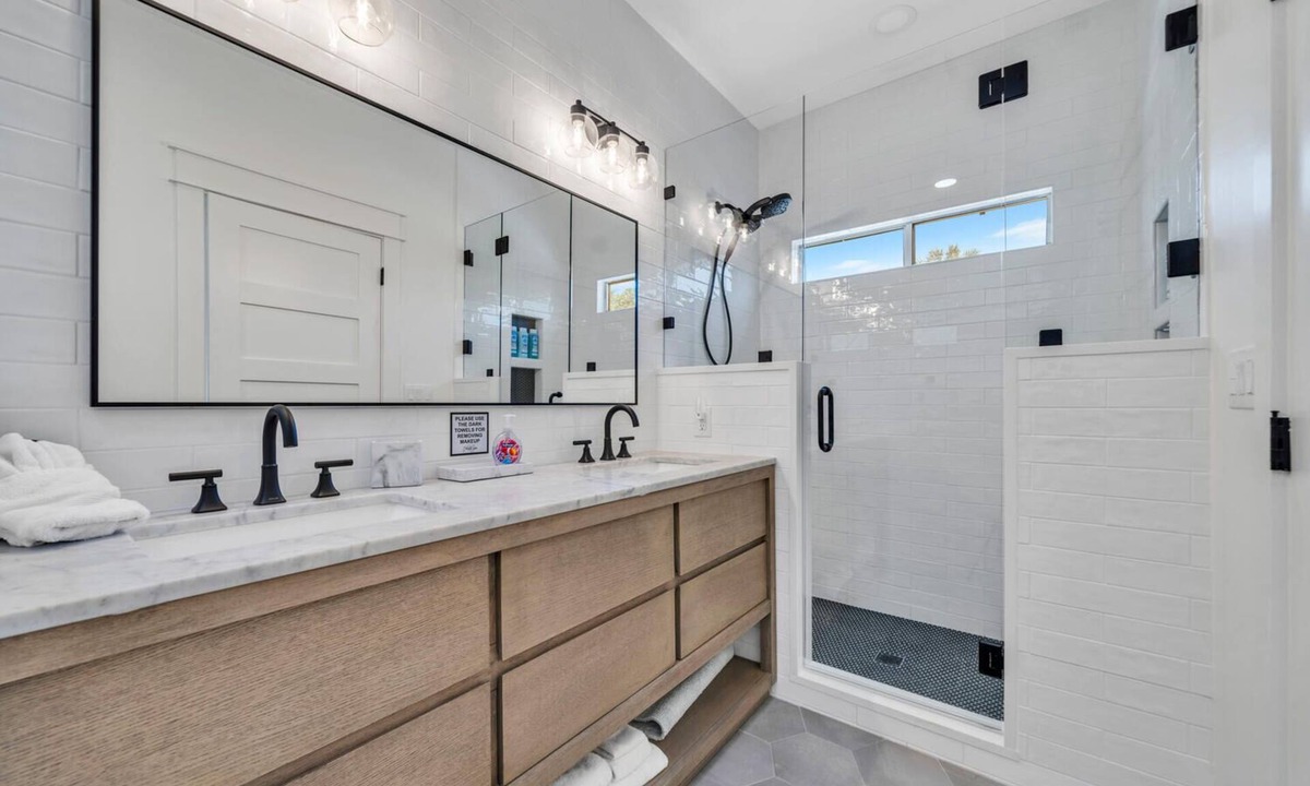 Clipper Cove House | Booking fall No crowds Crystal beach on Clipper Cove 3 bed 2 bath Great rates