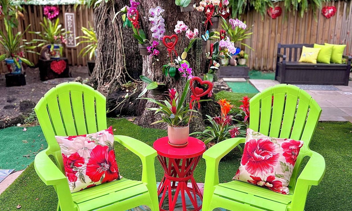 North Miami House | 🌺 Boutique Guest House – Private Patio Oasis – Near Beach – Family-Friendly