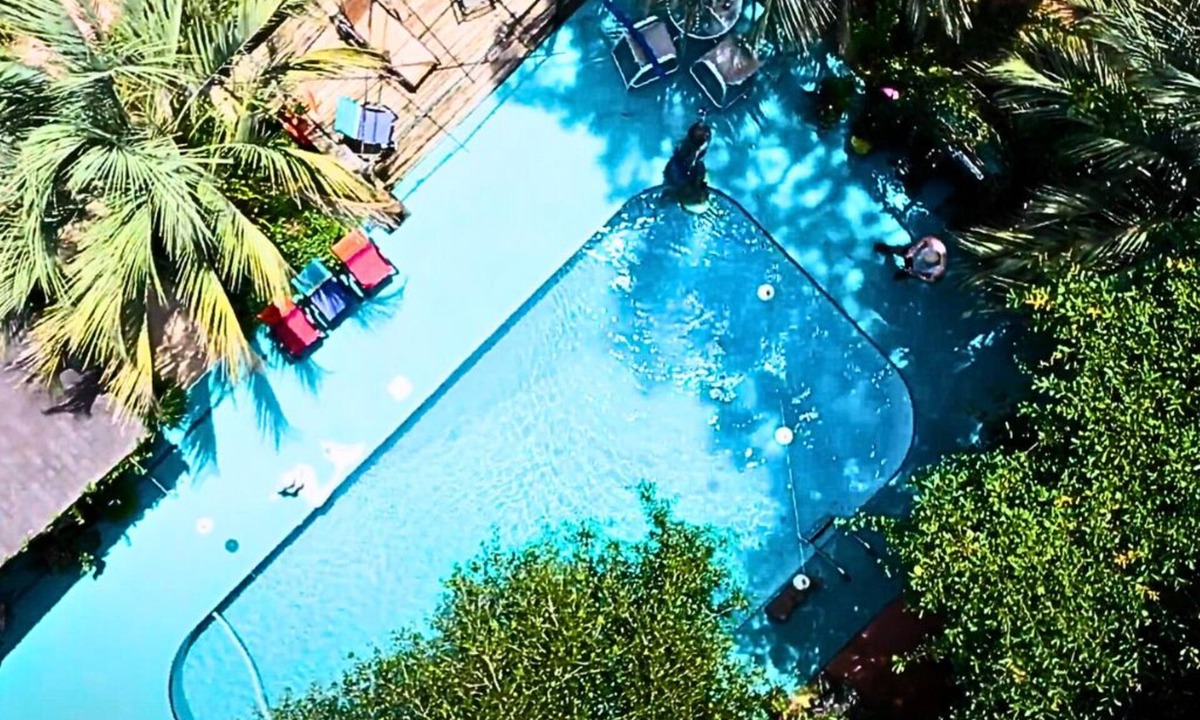 Loxley House | Boutique resort, couples, hot tub/pool/guest house