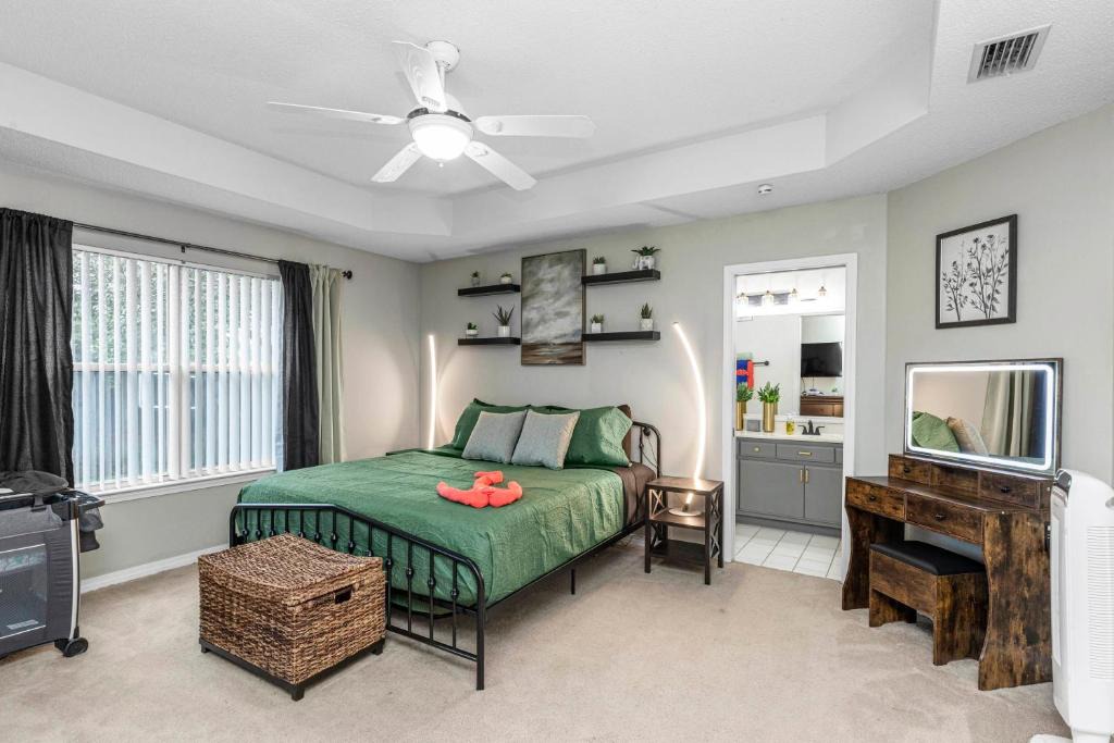 Navarre House | Breeze - Family Retreat with Waterfront Access & Game Room