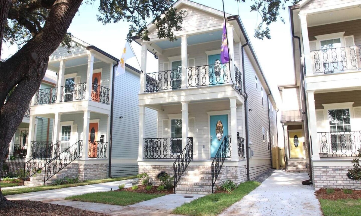 Tulane - Gravier Apartment | Bright 3BR Mid-City home with private patio & fenced yard. Steps to streetcar, near FQ & Superdome