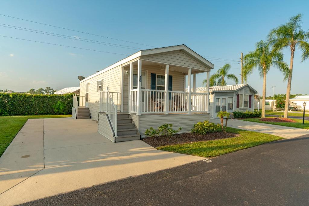 Sebring Other | Buttonwood Bay
