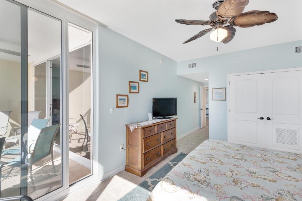 Navarre Beach Apartment | Caribbean Resort Condominiums