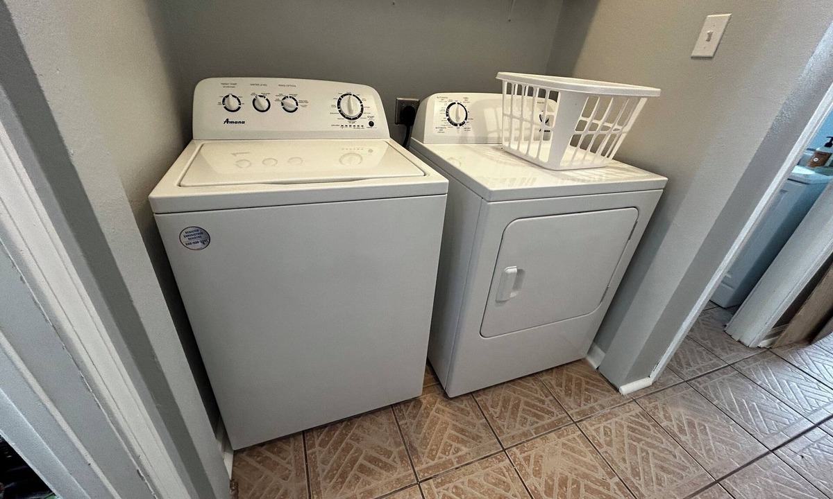 Tulane - Gravier Condo | Charming 1-bedroom duplex within steps from Canal Streetcar in New Orleans