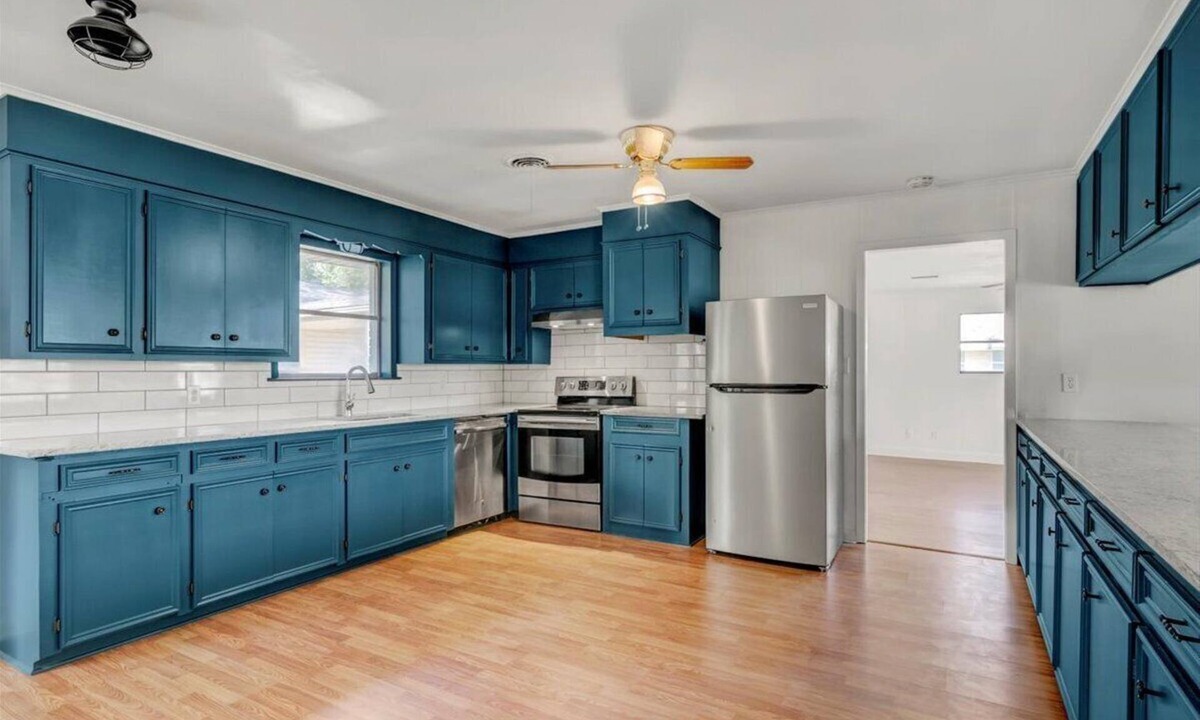 Lumberton House | Charming 3-bedroom house with WiFi and AC in beautiful Lumberton TX