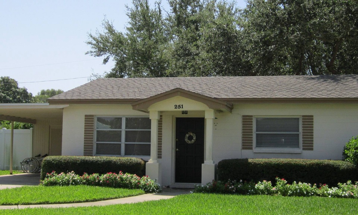 Belle Vista House | Charming House on St. Pete Beach - Just a few steps to the sand. NEW LISTING