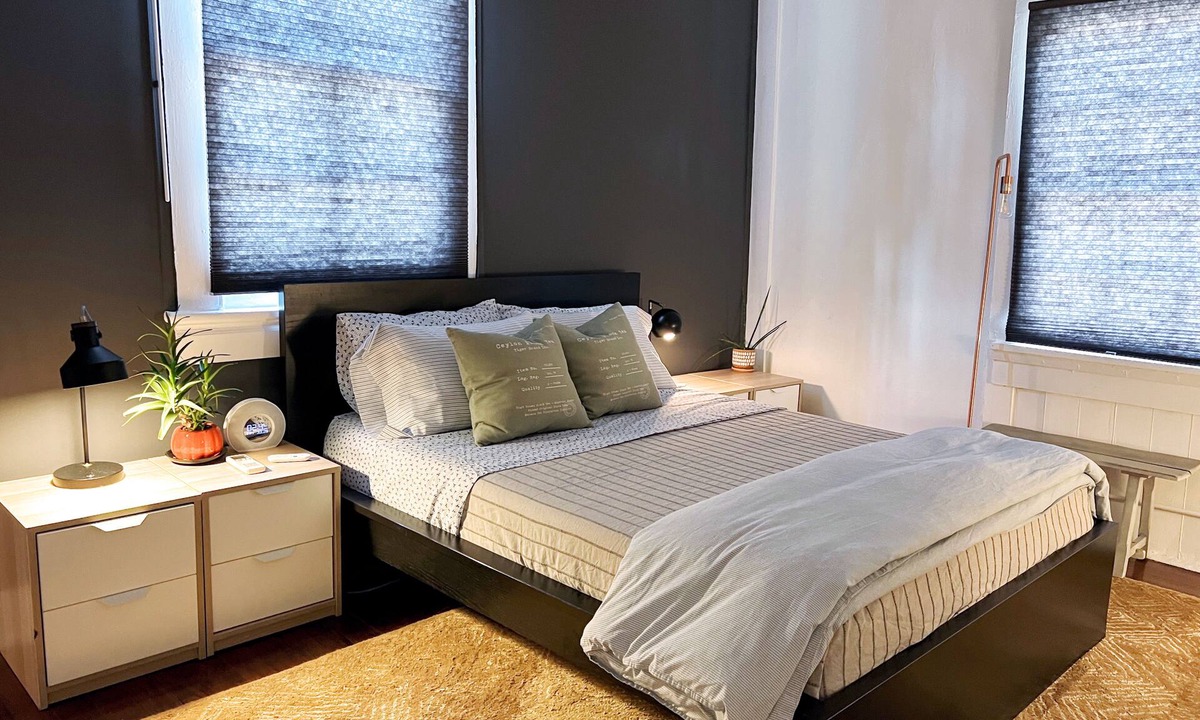Algiers Point Apartment | Charming Two Bedroom - A Short Walk to the French Quarter Ferry