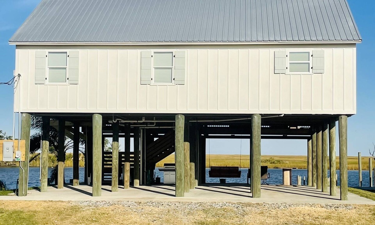 Chauvin House | Chasin Time Fishing Camp