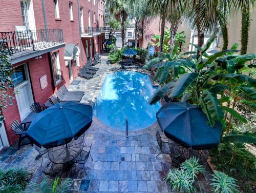 French Quarter Apartment | Chateau Orleans