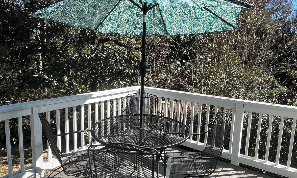 Fairhope Cottage | Classic Cottage in walking distance to historic Fairhope