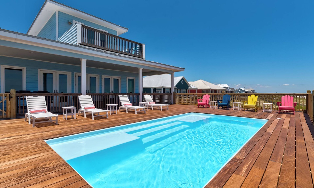 Audubon Place House | Coastal Charm | Nightly stays starting 9/13!