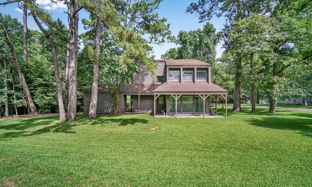 Cape Royale Cottage | Coldspring Cottage < 1 Mi to Lake Livingston!
