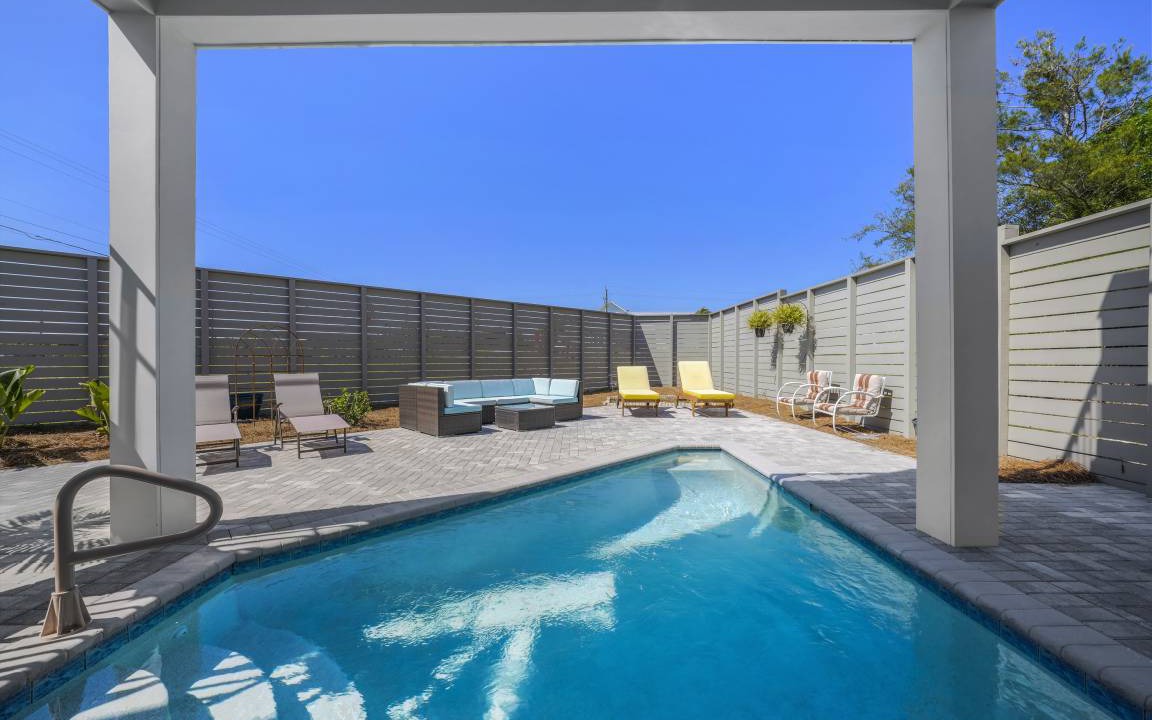 Inlet Beach Condo | Condo ∙ 1 bedroom ∙ 2 guests