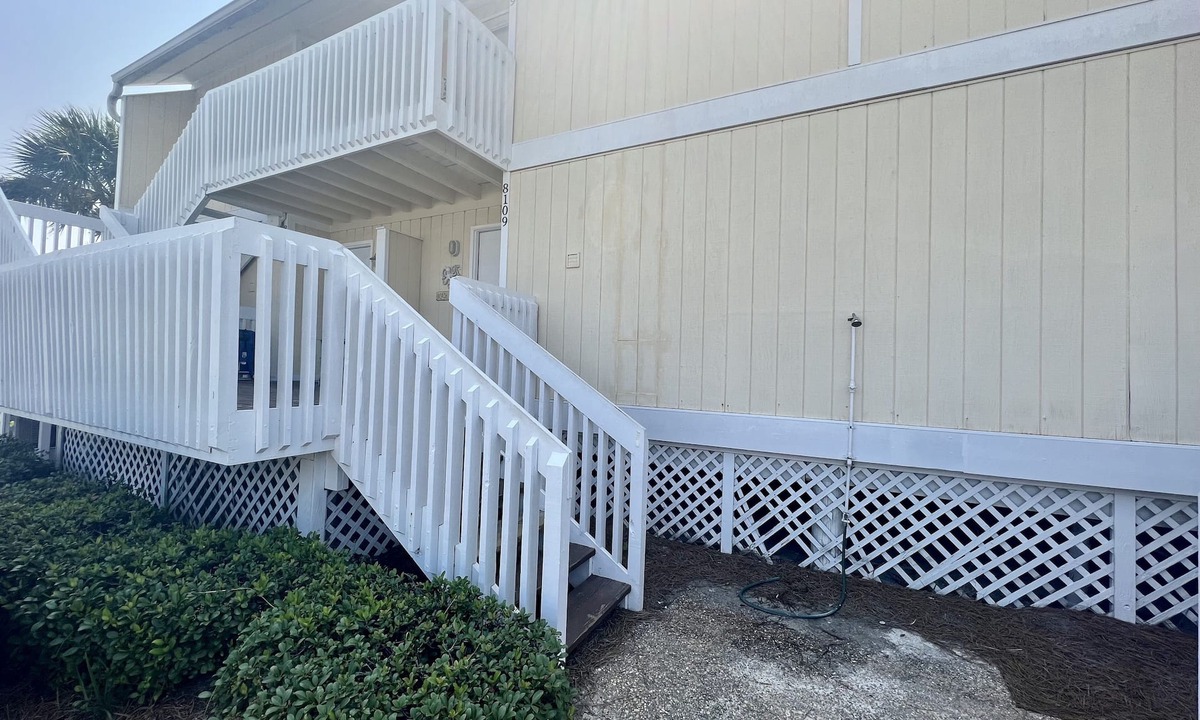 Holiday Isle Condo | Condo #8109 is a cozy Studio