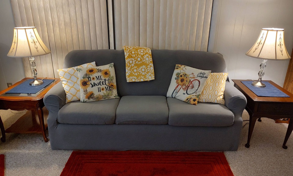 Zephyrhills West House | Convenient to the BEST of Florida!Super clean, cozy and convenient to everything