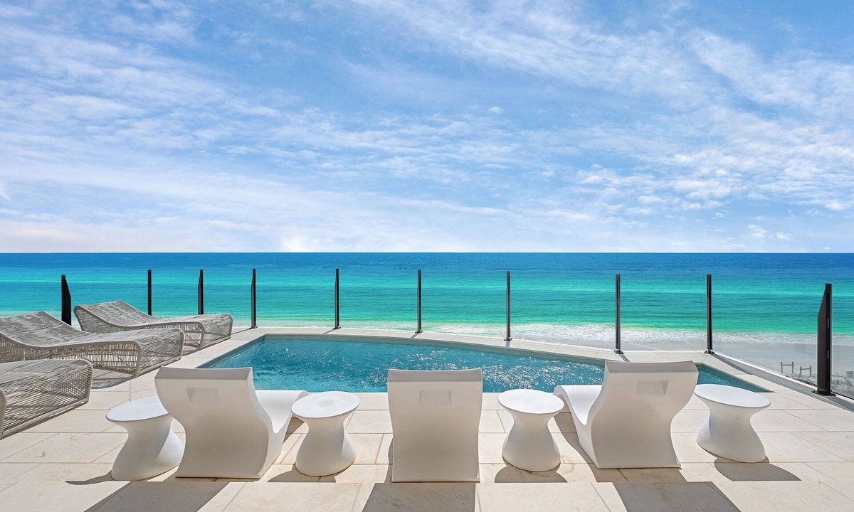 Seacrest House | Costa Fortune|Private Beach Access|Brand New Gulf Front Home w/Gulf Facing Pool
