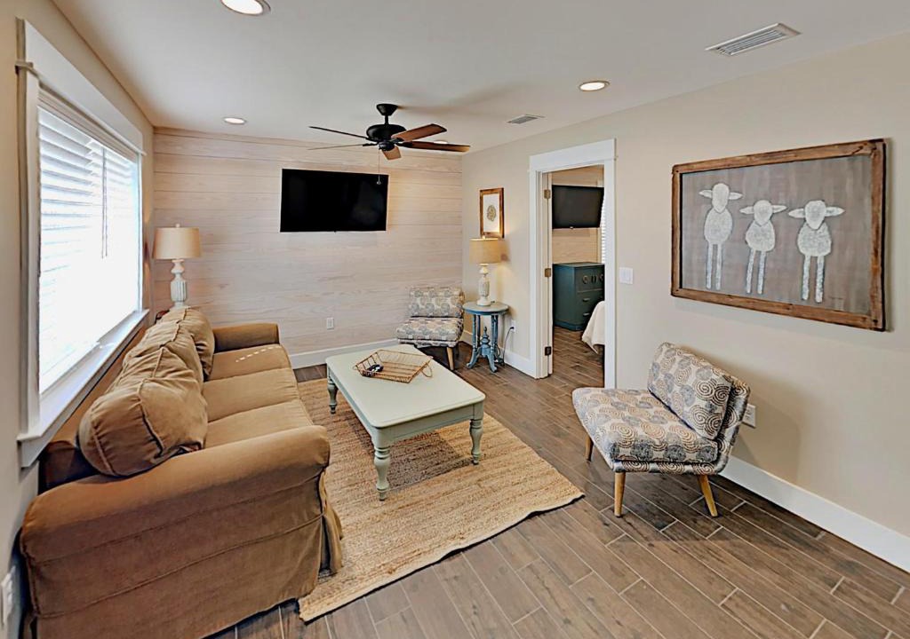 Destin House | Cottages by the Bay - At Last