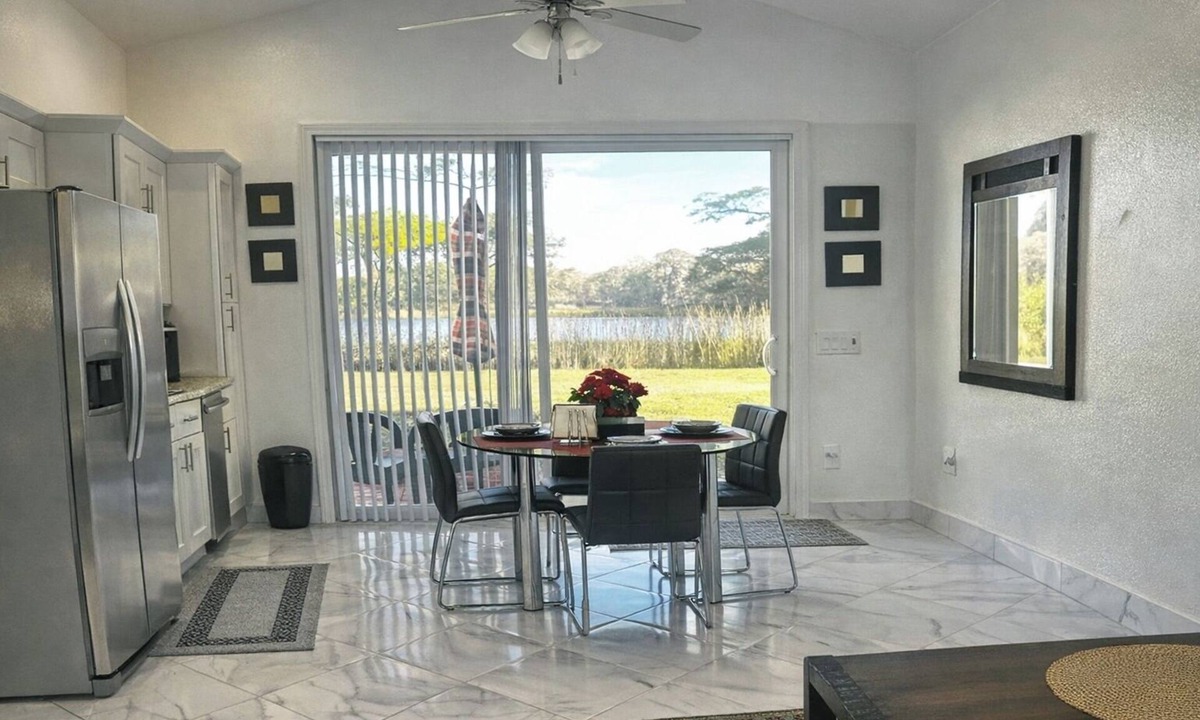 Orlando Apartment | Cozy 1BR Near UCF 45 min to Disney/Acogedor 1BR Cerca de UCF 45 min de Disney