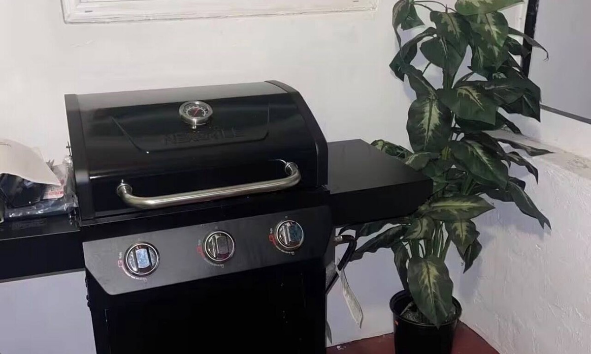 Lauderhill House | Cozy 2-bedroom house in pleasant Lauderhill with AC