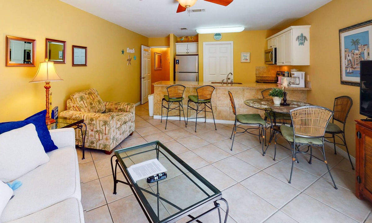 Fort Walton Beach - Destin Condo | Cozy, coastal condo, Steps to the gulf, Minutes to entertainment
