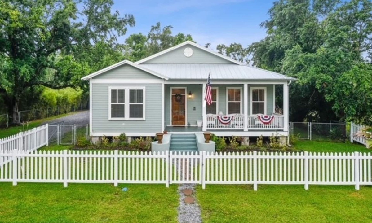 Bay St Louis House | Cozy Cottage in the Bay