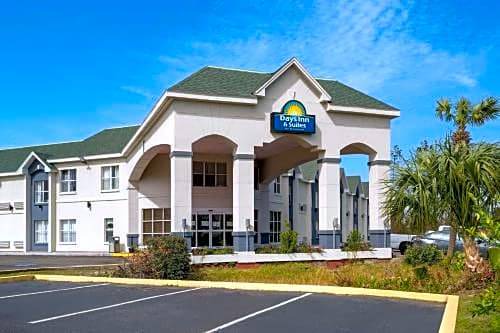 Panama City Hotel | Days Inn by Wyndham Panama City