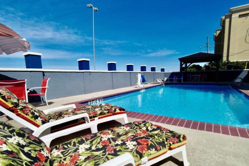 Thibodaux Hotel | Days Inn & Suites by Wyndham Thibodaux