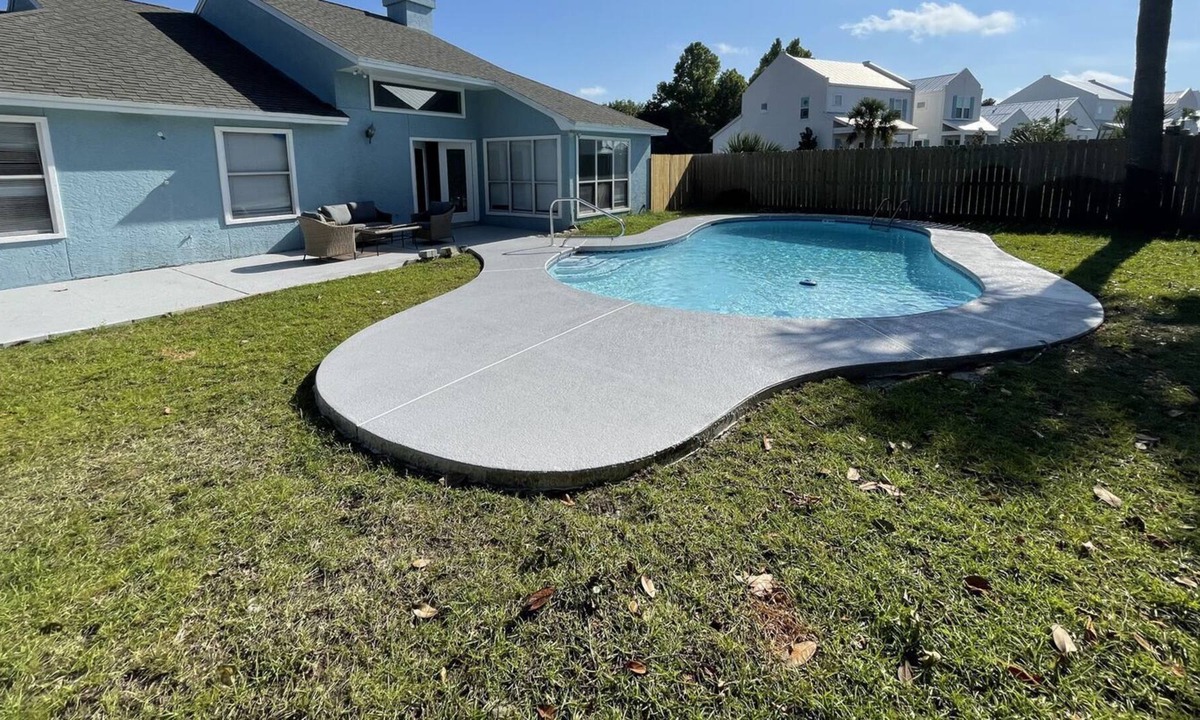 El Centro Beach House | Deja Blue