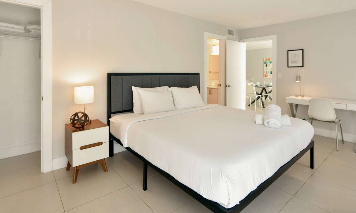 Downtown Fort Lauderdale Apartment | ✨Designer Two Bedroom Apartment at Fort Lauderdale