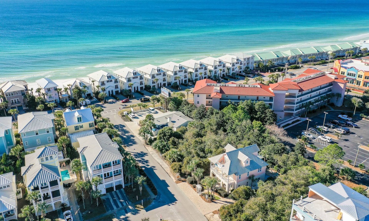 Avalon Beach Estates House | Destin Beach House - Flamingo Cove